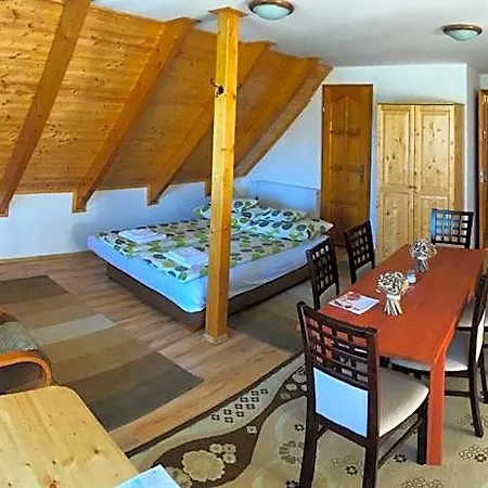 Antal-tavi és Horgászparadicsom Locanda *