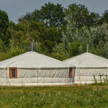 Antal-tavi Fogado Es Horgaszparadicsom * Szentes