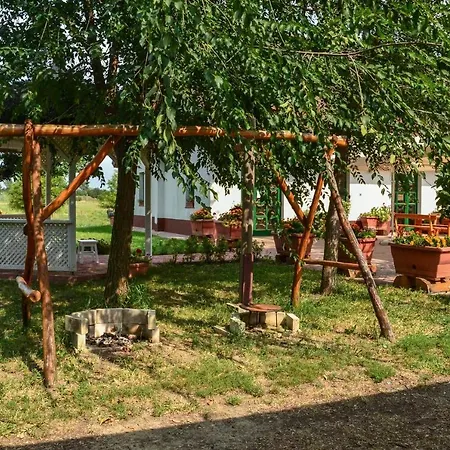 Antal-tavi Fogado Es Horgaszparadicsom Penzion *