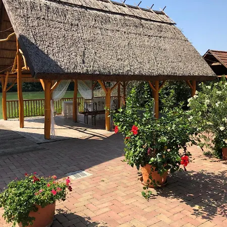 Antal-tavi Fogado Es Horgaszparadicsom * Szentes