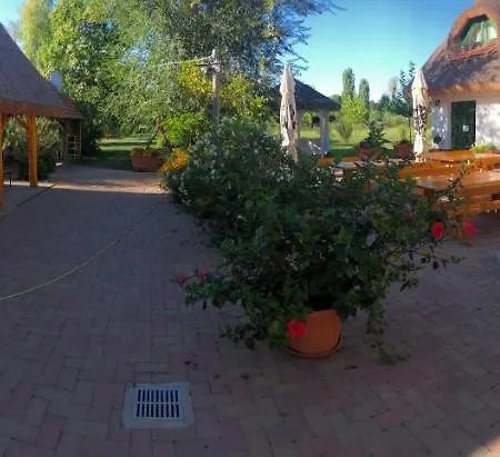 Penzion Antal-tavi Fogado Es Horgaszparadicsom *